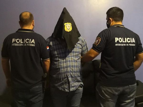 Detienen a hombre por hacerse pasar por miembro del EPP y extorsionar a colono