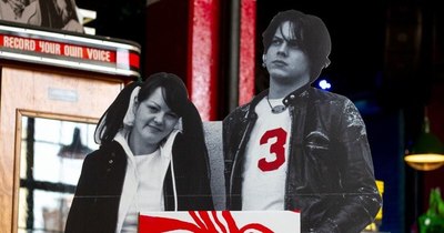 La Nación / The White Stripes lanzó álbum de grandes éxitos