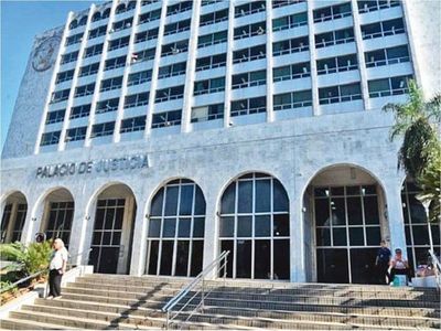 Víctima de supuesta estafa millonaria logra que causa sea elevada a juicio oral