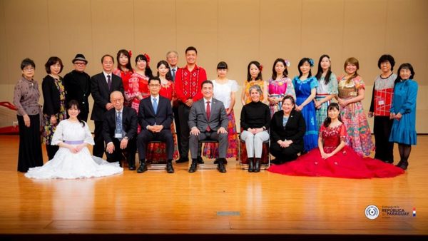 Embajada paraguaya auspició el Concurso Nacional Japonés de Arpa