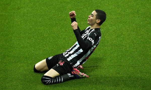 Gol de Miguel Almirón en la victoria de Newcastle sobre Albion