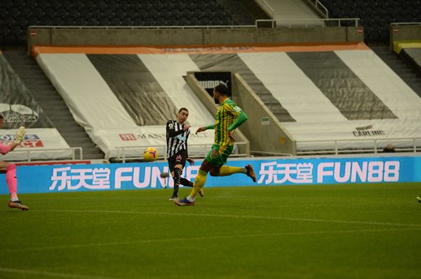 El gol de Almirón antes del minuto de juego es el segundo más rápido en la historia del Newcastle - Megacadena — Últimas Noticias de Paraguay