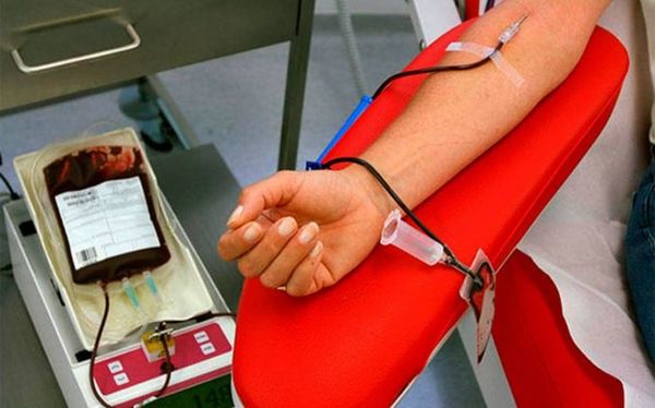 Instan a donar sangre como regalo de Navidad