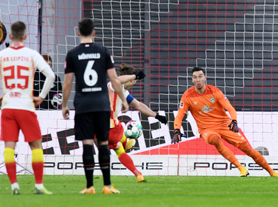 Leipzig gana y alcanza al Múnich que se frenó