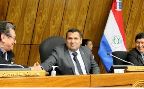 Difunden audio en que supuestamente diputado cartista pide liberar cargamento