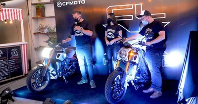 La Nación / La 700 CL-X de CFMoto desembarcó en Paraguay