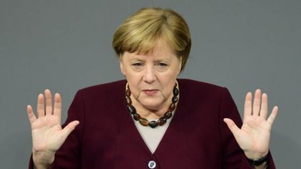 Alemania anunció el cierre de las escuelas y los comercios no esenciales hasta el 10 de enero por el récord de contagios de covid-19