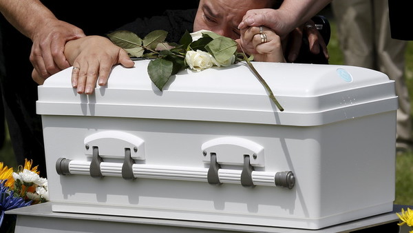 Recién nacido MUERE por complicaciones en el PARTO