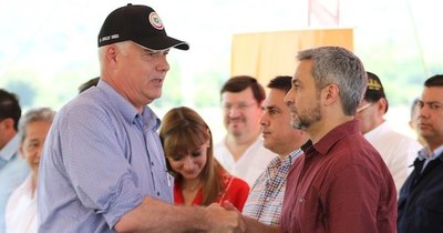 La Nación / Amarilla acusa a Wiens de encarar obras innecesarias bajo un plan electoralista