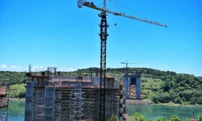 Colocarán primer tablero en el lado paraguayo del Puente de la Integración