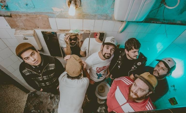 HOY / El “silencio” de Piter Punk