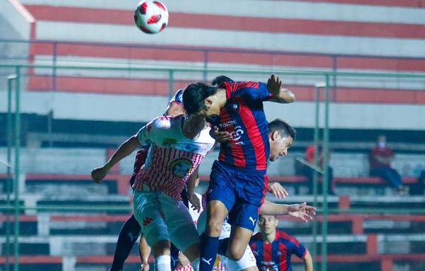 Desde las 20:30, Cerro Porteño mide a San Lorenzo