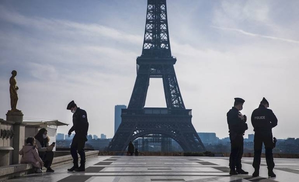 HOY / Ligera caída de contagios y muertes por COVID-19 en Francia en 24 horas