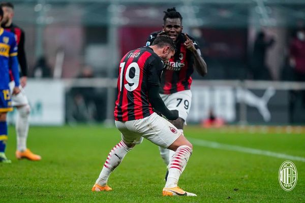El AC Milan salva un punto ‘in extremis’ ante el Parma - Fútbol - ABC Color