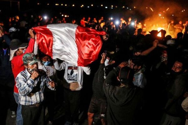 Peruanos siguen sin candidato favorito a menos de cuatro meses de elecciones