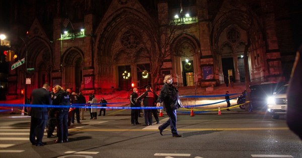 La Nación / Un hombre muerto por la policía tras haber disparado a una multitud en Nueva York