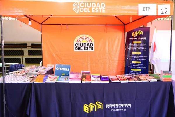 Feria de libros en CDE sigue hasta el 16 de diciembre