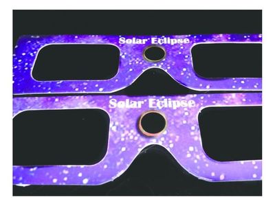Verán el eclipse en la playa de Encarnación