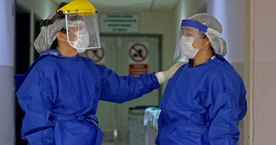 Enfermera fallecida por COVID es un posible caso de reinfección - Noticiero Paraguay