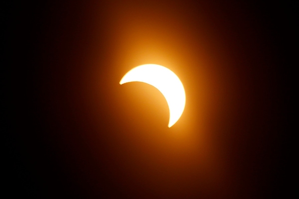 Hoy se registrará un eclipse parcial de sol