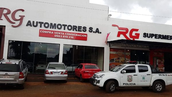Roban casi Gs. 80 millones y una pistola de playa de venta de vehículos