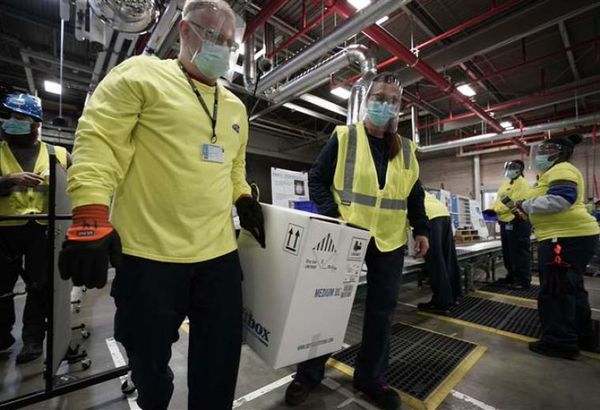 EEUU inicia vacunación contra el Covid-19, mientras Francia lanza test masivos