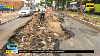 Calles y veredas en pésimo estado en zona “Curva de la muerte” - Nacionales - ABC Color