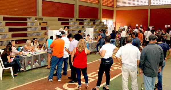 La Nación / ANR tendrá 2.600.000 afiliados habilitados para municipales