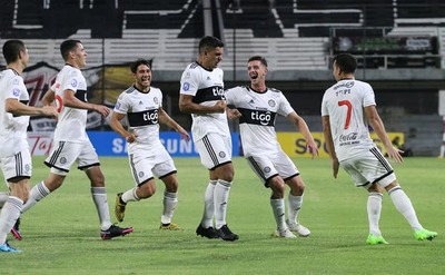 Olimpia calma las aguas goleando al General Díaz | Noticias Paraguay