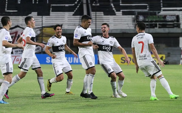 Olimpia calma las aguas goleando al General Díaz | Noticias Paraguay