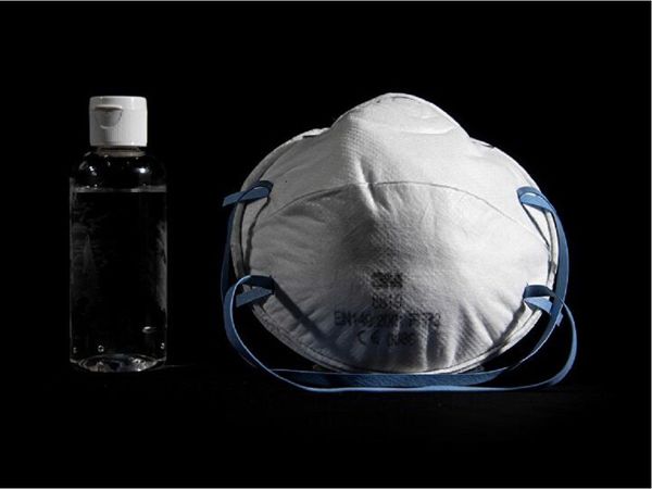 Covid-19: Médico insta a no dejar de usar tapabocas y evitar aglomeraciones