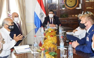 EE.UU ofrece asistencia sanitaria con hospitales móviles y equipos para recarga de oxígeno | .::Agencia IP::.