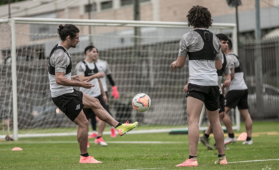 HOY / Cuenta con 23 futbolistas para el desafío con Palmeiras