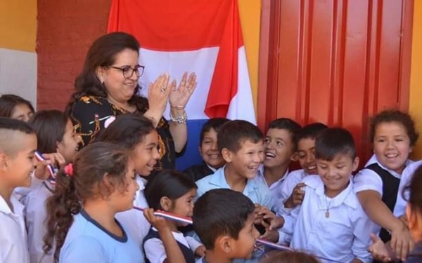 Municipio de Repatriación cerrará el año con importantes inversiones en salud y educación - Noticiero Paraguay