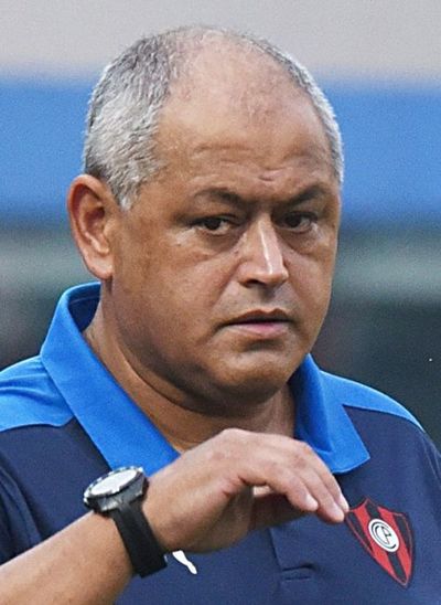 Chiqui, en otro reporte azulgrana “negativo” - Fútbol - ABC Color