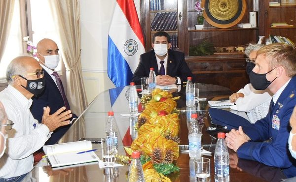 EE.UU ofrece asistencia sanitaria con hospitales móviles