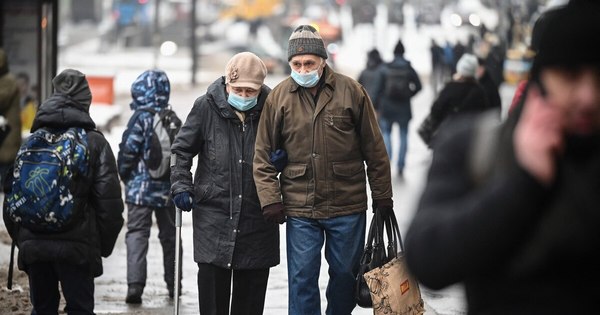 La Nación / Doble castigo económico y sanitario para Rusia por el COVID-19