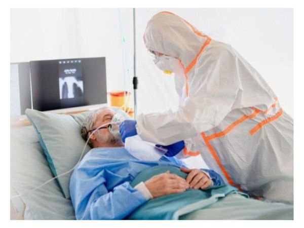 Estafan a parientes de pacientes con coronavirus