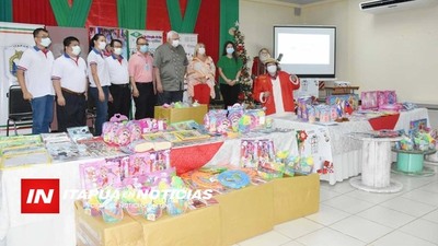 DONACIÓN DE JUGUETES POR PARTE DE LA COMUNIDAD TAIWANESA A NIÑOS DE ITAPÚA