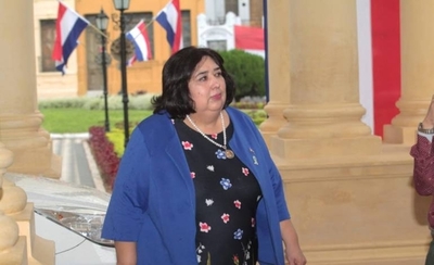 HOY / Diputados inicia sesión de interpelación a la ministra Teresa Martínez