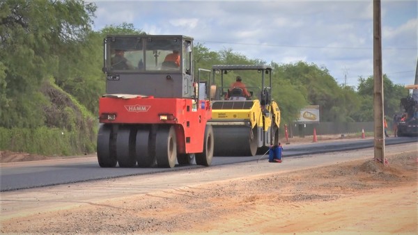 Prevén inaugurar ruta de acceso a Loma Plata con presencia presidencial