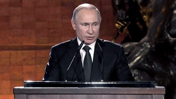 Tras la confirmación del Colegio Electoral, Putin felicitó a Joe Biden