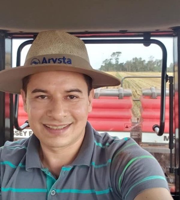 Juez otorga libertad ambulatoria al ex presidente del Indert Mario Vega