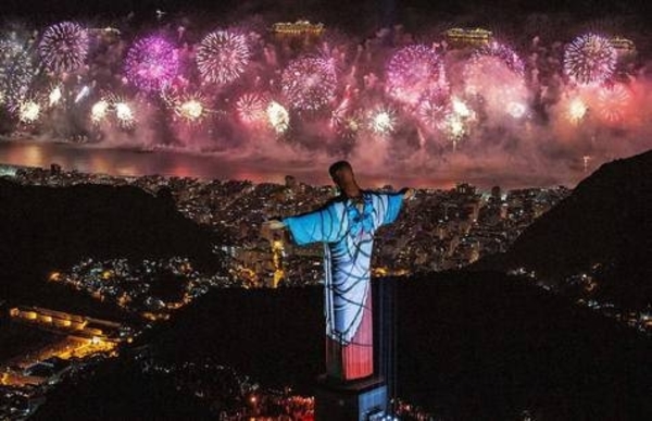 HOY / Cancelan la tradicional fiesta de fin de año de Río de Janeiro