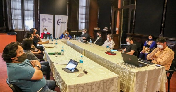La Nación / Se reinició el proceso para conformar el Instituto de Cine