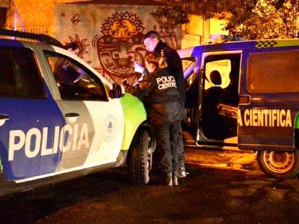 Buscan a paraguayo sospechoso del feminicidio de su esposa en Argentina