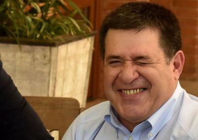 Grupo Cartes compra la cadena de farmacias Farmacenter