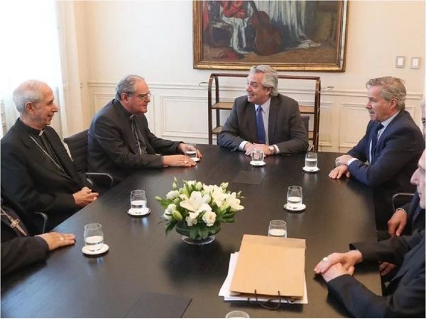 Obispos no saludarán al presidente argentino por Navidad tras proyecto sobre aborto