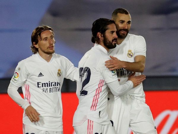 Kroos y Benzema mantienen el ritmo del Real