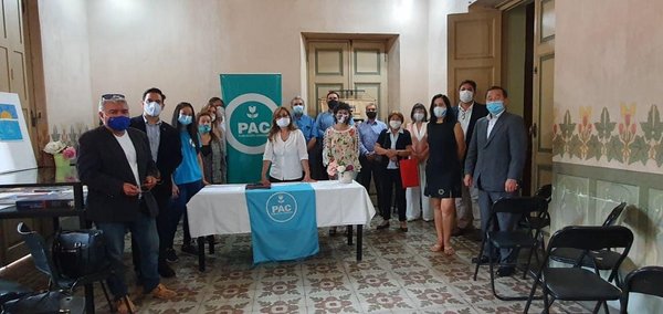 Rosa Vaccheta presenta oficialmente Plan Acción Cuidadans